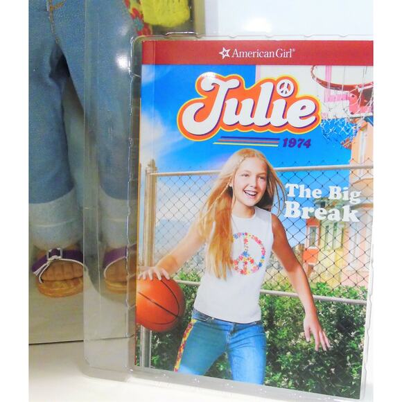 American Girl DOLL JULIE BEFOREVER 1974 + MEET OUTFIT Blonde Brown Eyes Book BOX - Picture 9 of 12